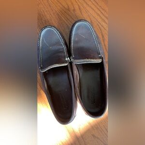 Size 10.5 men’s leather loafers